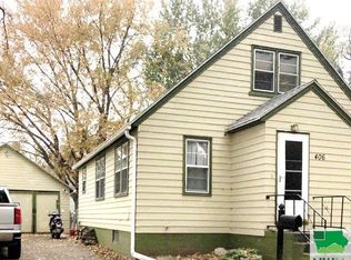 406 High St, Vermillion, SD 57069