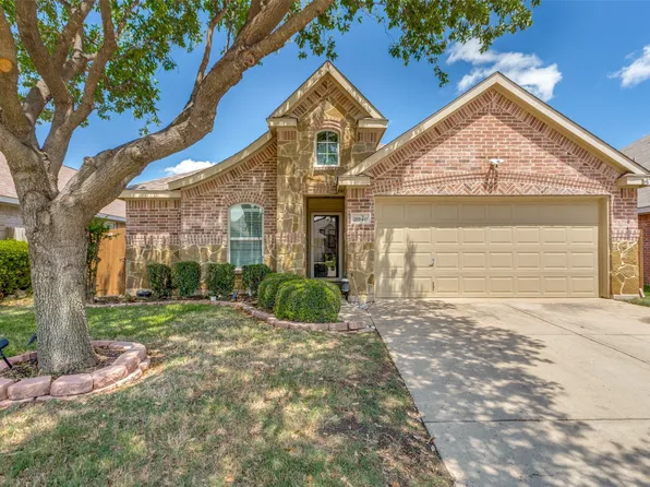 2040 Matador Ranch Rd, Fort Worth, TX 76134