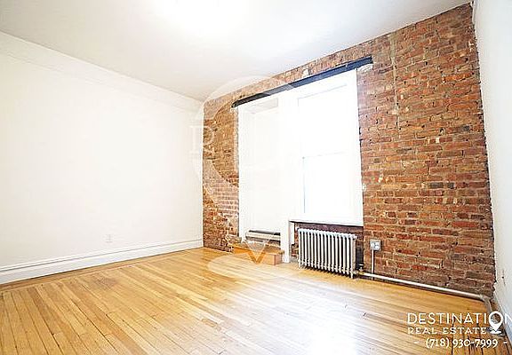 5th image of 719 8th Ave APT 1A