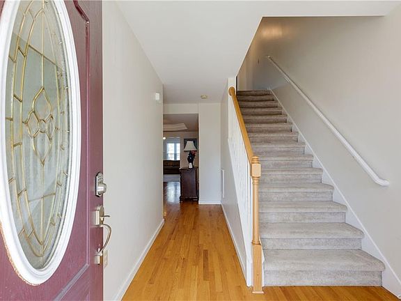 3rd image of 602 N 30th St