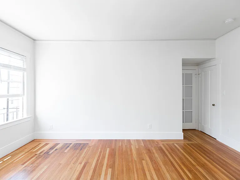 520 Scott — Photo 13