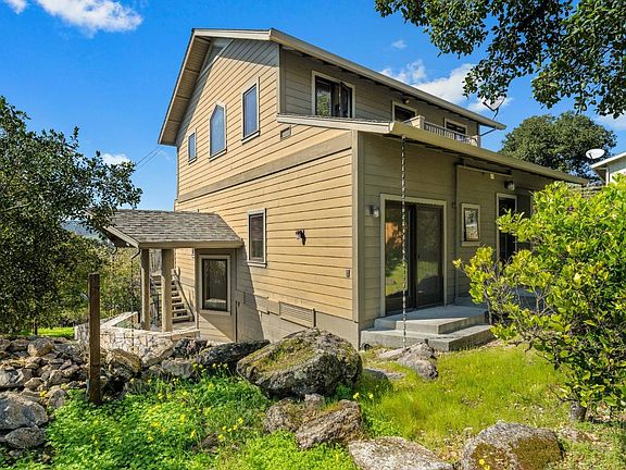 5th image of 899 Escondido Court