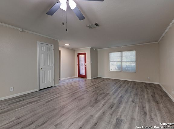 5th image of 2134 Creek Knoll