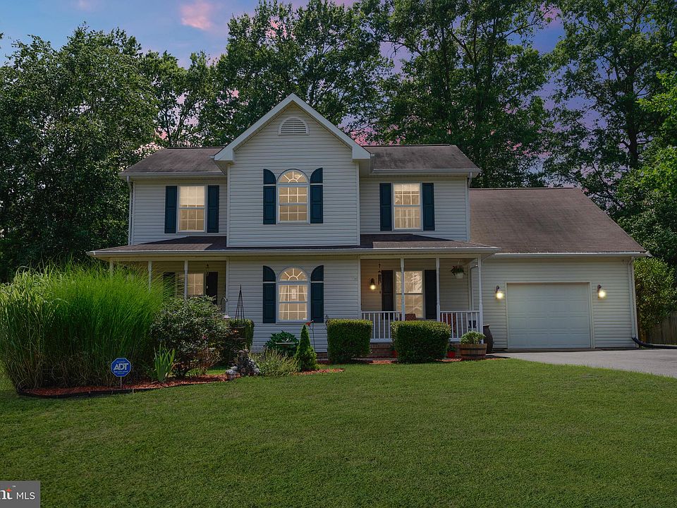1st image of 10112 Sharon Springs Dr