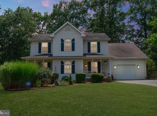 10112 Sharon Springs Dr, Fredericksburg, VA 22408