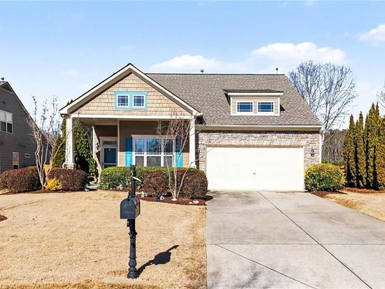 5135 Hidden Meadow Dr, Cumming, GA 30040