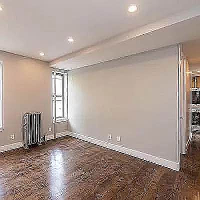 5th image of 370 E 23rd St #4R