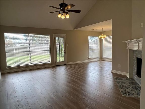 2nd image of 4323 Morris Ct