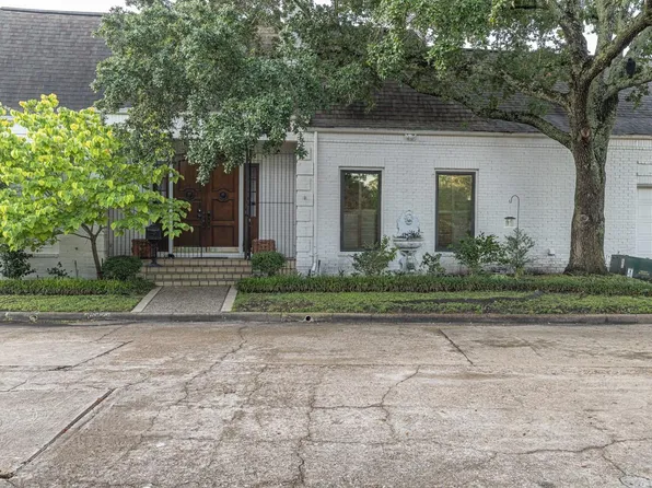 9682 Longmont Dr, Houston, TX 77063