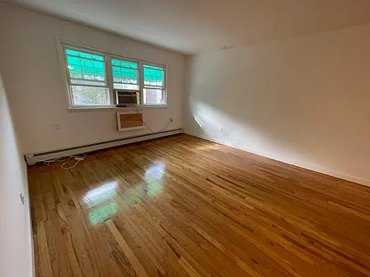 Rented by Voro, LLC | media 10