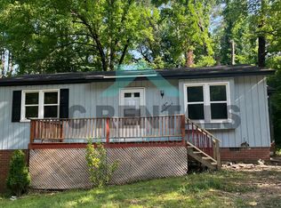 617 Ileagnes Rd, Raleigh, NC 27603