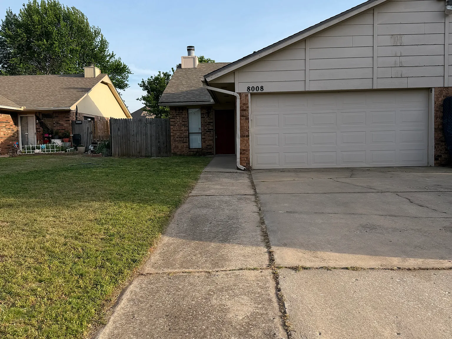 3 bed, 1269 sqft, $1,450 — Photo 1