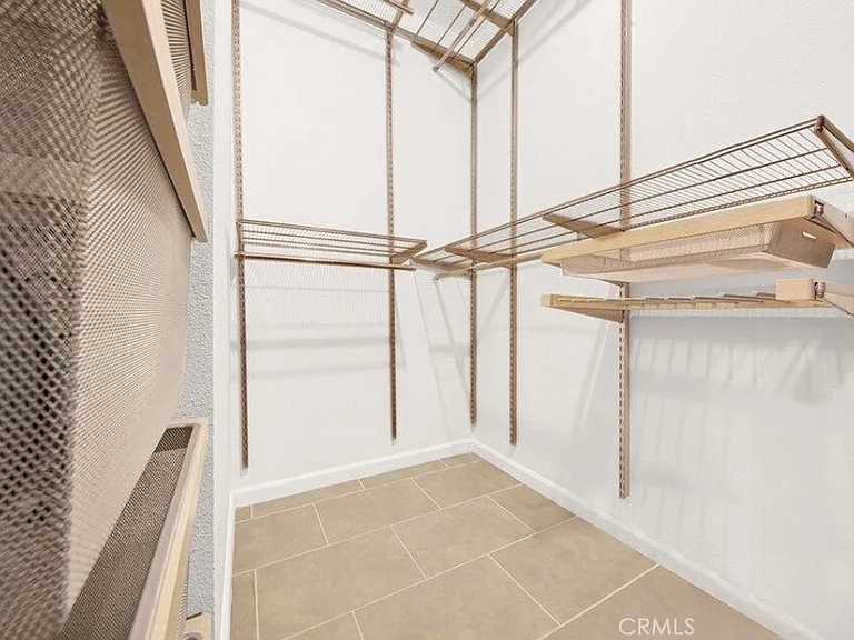 7320 Hawthorn Ave #318 — Photo 13