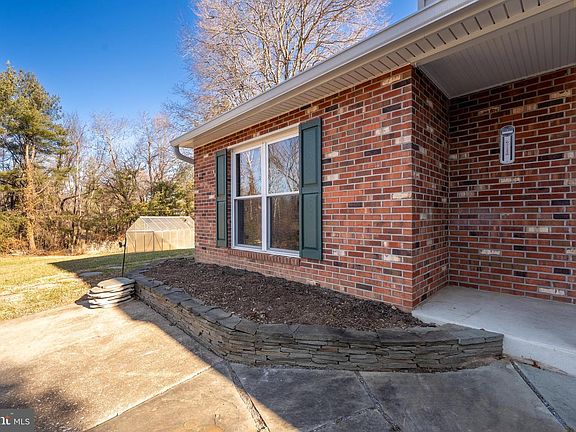 3rd image of 6741 Quad Ln