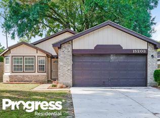 15203 Beechnut St, Houston, TX 77083