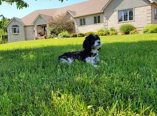 5214 Lahring Rd, Linden, MI 48451