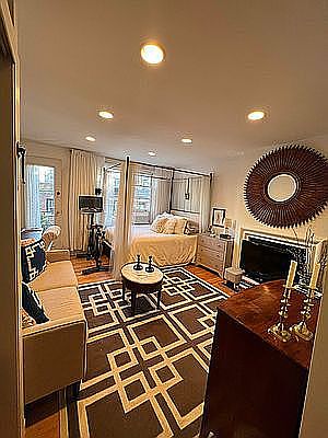 1st image of 44 E 63rd St #6