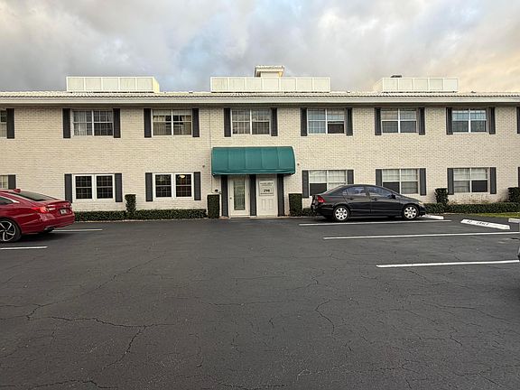 2nd image of 298 SW 6th Street #109