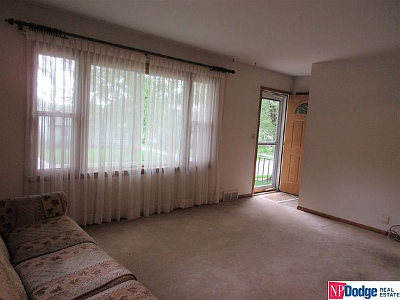 3rd image of 8713 Westridge Dr