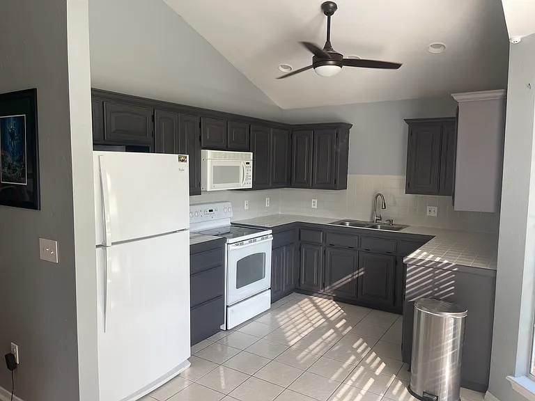 12917 Kim Ct — Photo 6