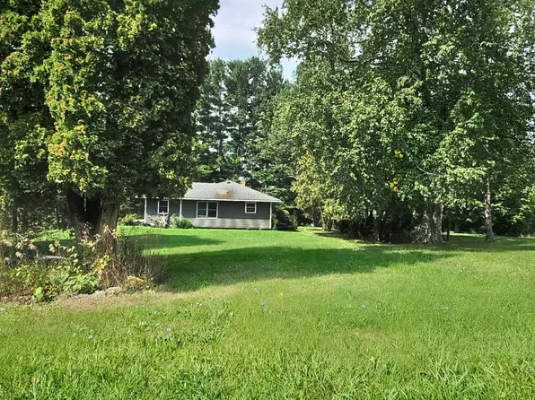 16951 Algoma Ave NE, Cedar Springs, MI 49319
