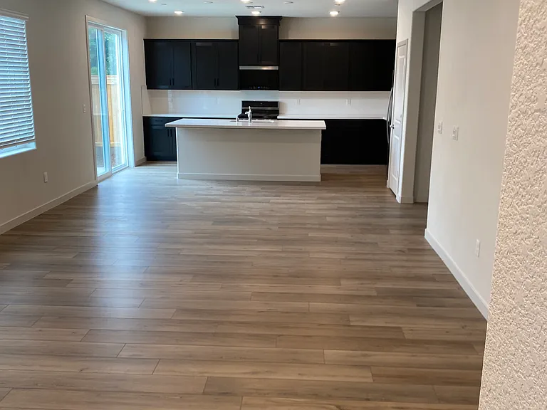 706 Diamond Valley Rd — Photo 6