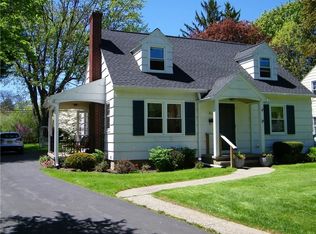 211 Laney Rd, Rochester, NY 14620