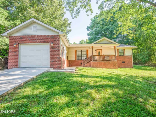 146 Wright Dr, Helenwood, TN 37755