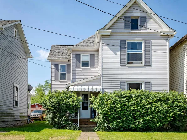 10 4th Ave, Point Marion, PA 15474