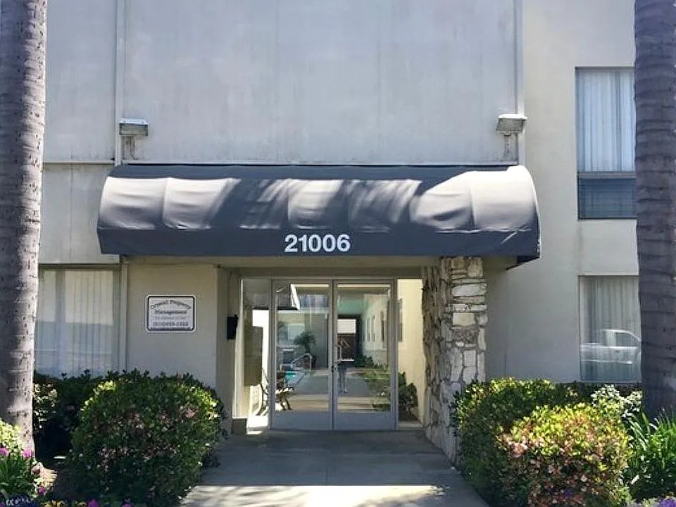 21006 Reynolds Dr #7