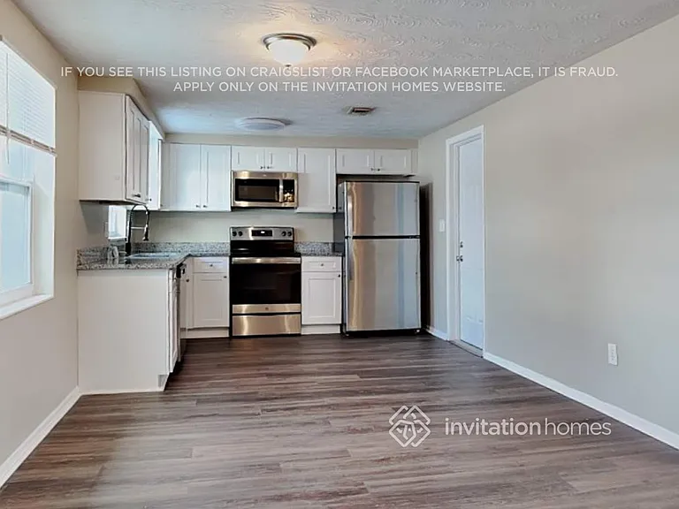 3910 Beechwood Dr — Photo 6