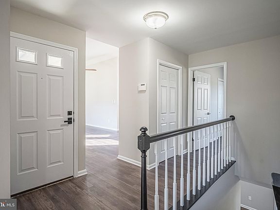 5th image of 1410 Kingsvale Cir