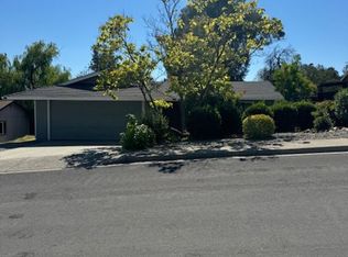 1065 Moss Creek Rd, Redding, CA 96003