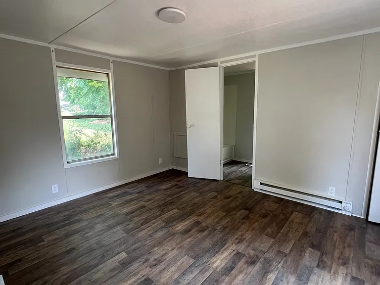 129 Allison Ln — Photo 8