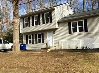 643 Clearlake Rd, North Chesterfield, VA 23236