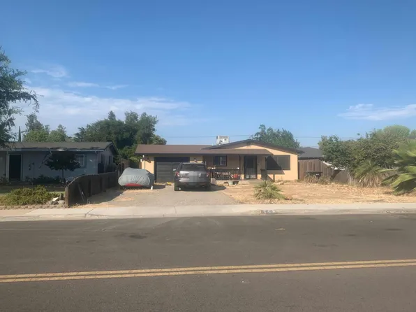 559 D St, Waterford, CA 95386