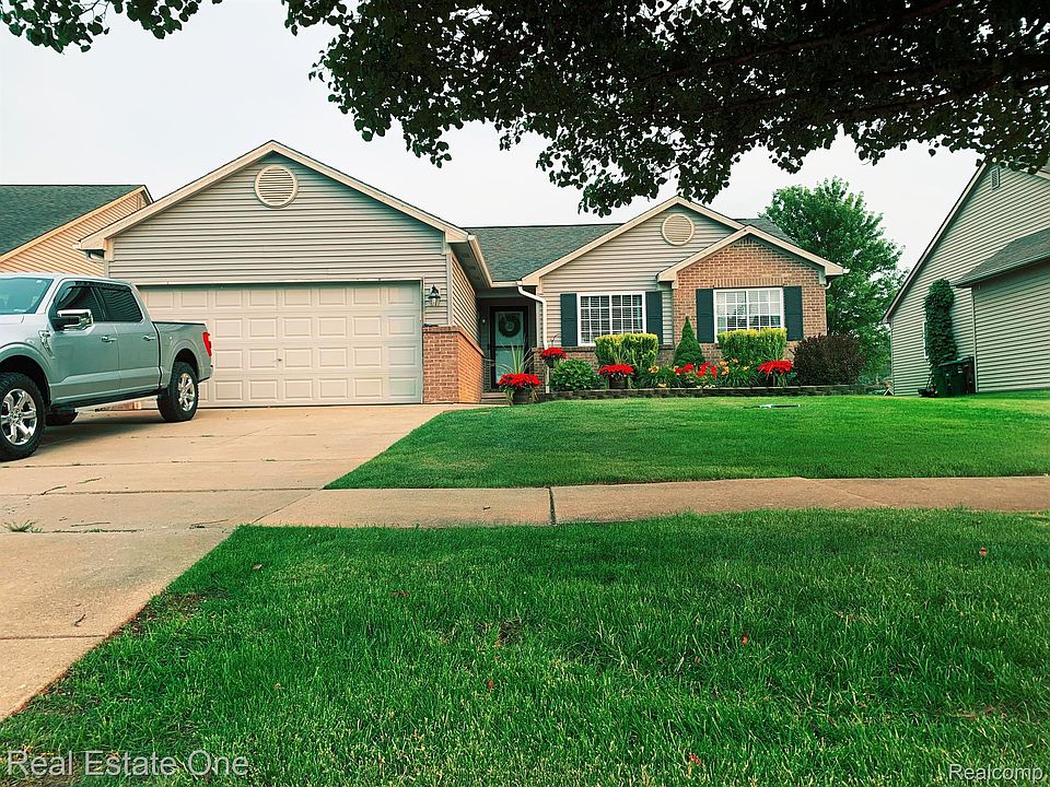1st image of 9044 Rockhill Ln