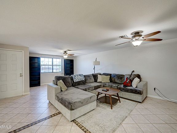 2nd image of 1511 W MESQUITE Street