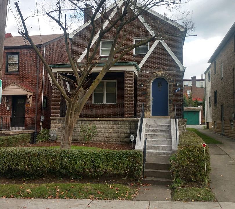 1st image of 239 40th St