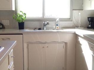 1594 Via Capri APT 2, Laguna Beach, CA 92651