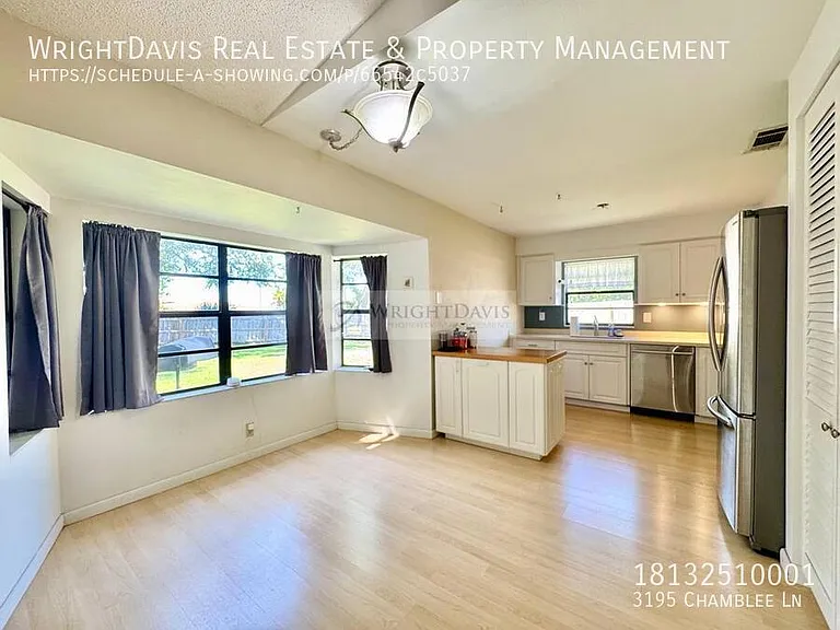 3195 Chamblee Ln — Photo 8