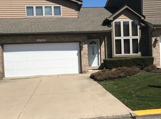 11749 Seagull Ln, Palos Heights, IL