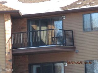 200 19th St SE APT 306, Watertown, SD 57201