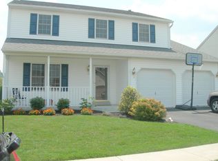 10 Dallas Ln, Reading, PA 19608