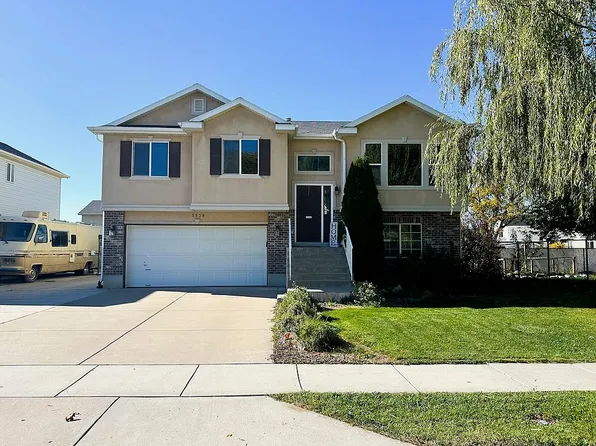 5839 S 3325 W, Roy, UT 84067