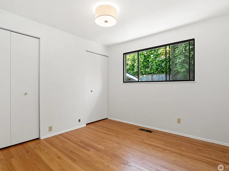 8210 SE 36th St — Photo 22