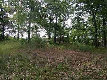 1st image of 150 Twin Oaks Dr