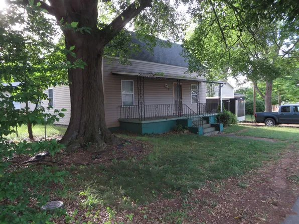 107 Conyers St, Greenville, SC 29609