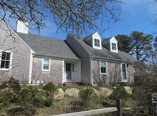 16 Cranberry Ln, North Chatham, MA 02650