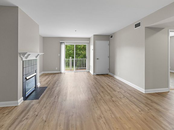 3rd image of W164N8835 Mill St APT B
